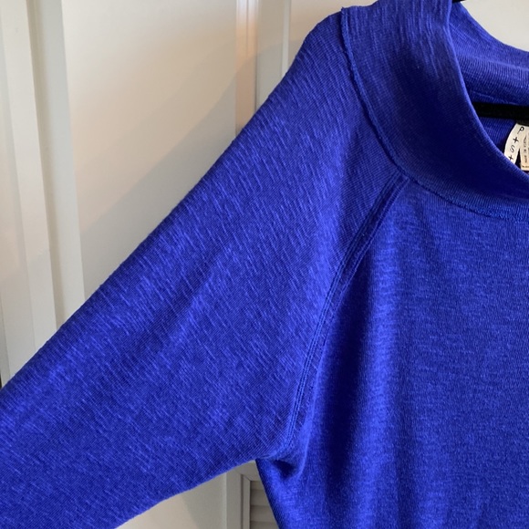 Free People Top - Picture 3 of 7